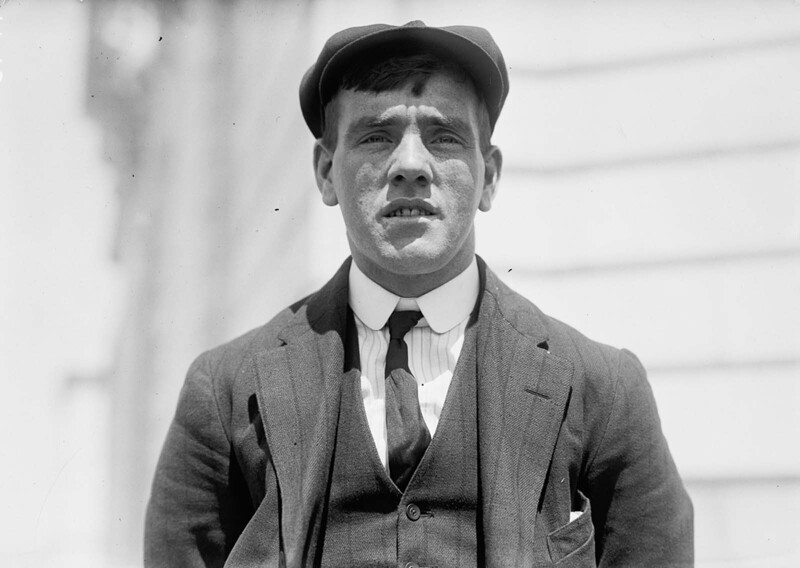 Фредерик Флит - британский моряк, который 14 апреля 1912 года первым увидел айсберг, погубивший "Титаник"