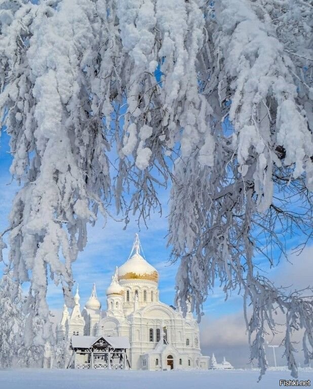 Белогорье Пермский край монастырь зимой