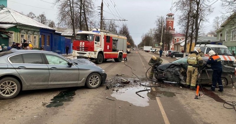 Авария дня. Лихой водитель устроил серьезное ДТП в Коврове