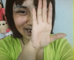 Гифки с девушками