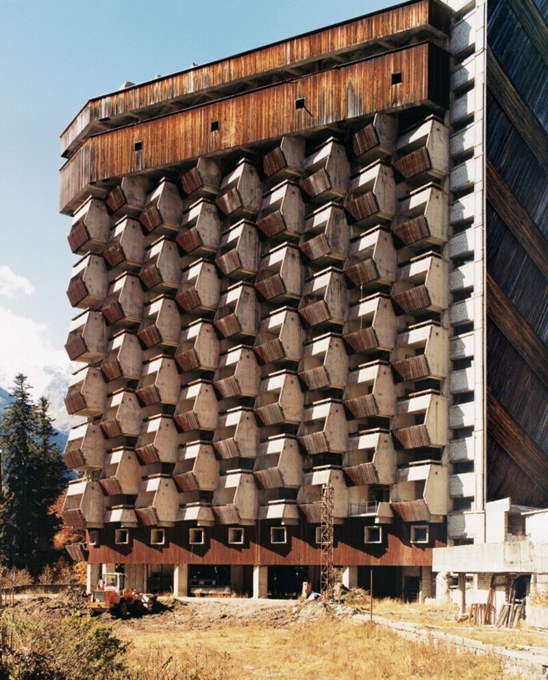 Фотографии невероятных зданий времён СССР