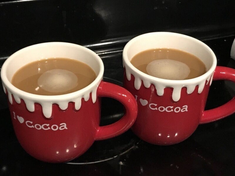 5. Несмотря на надпись про какао, они обе с кофе