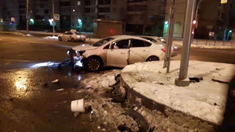 Водитель Opel Astra «надул» 0,390 мг/л. Он рассказал полицейским, что выпил вместе с приятелями на празднике