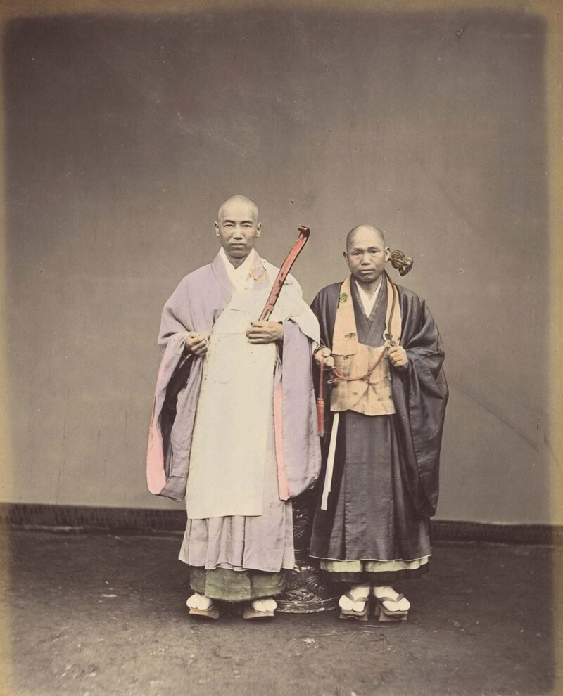 Японцы в традиционной одежде