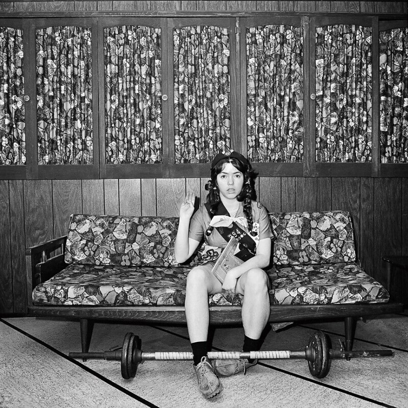 Январь 1971 года. Остров Лонг-Айленд, штат Нью-Йорк. Фотограф Мерил Мейслер в образе скаута. Автопортрет.