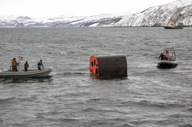Спастись с подводной лодки - история «Комсомольца»