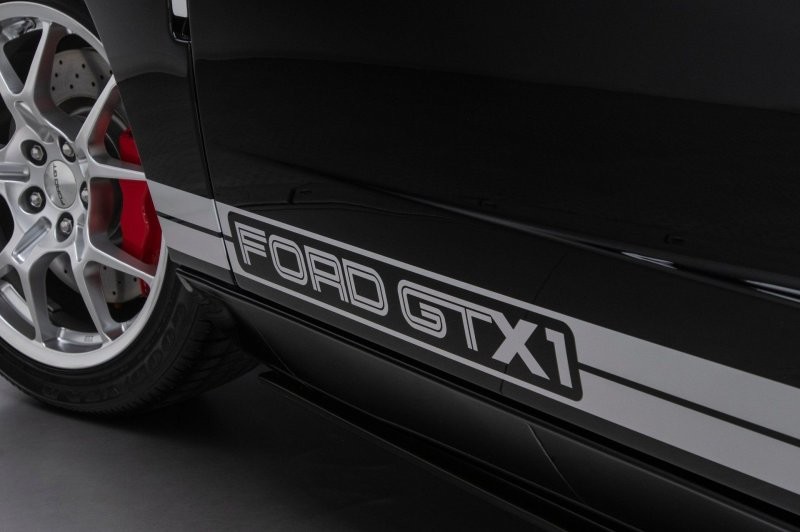 Шестой из всего 38 произведенных: редкий Ford GTX1 2006 года может стать вашим
