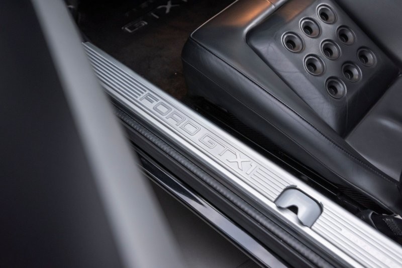 Шестой из всего 38 произведенных: редкий Ford GTX1 2006 года может стать вашим