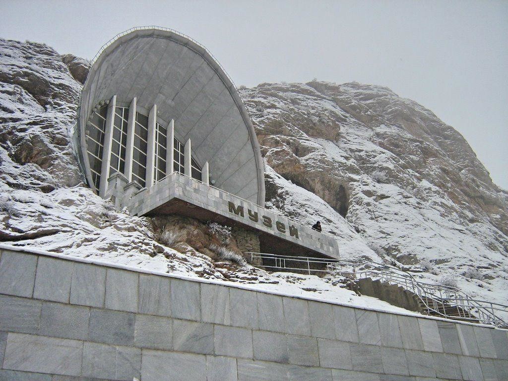 Историко-этнографический музей на горе Сулайман-Тоо, Ош, Киргизия, 1978 год