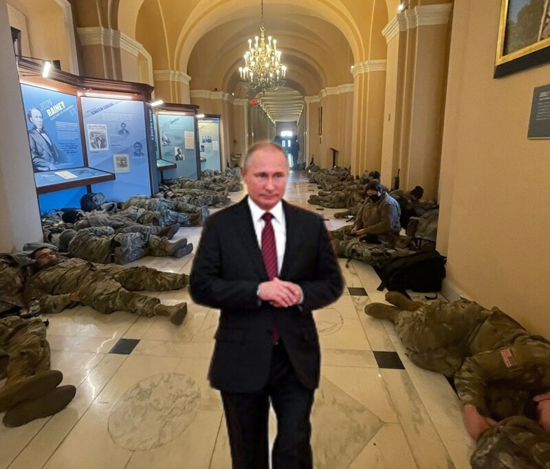 Палец вывихнул