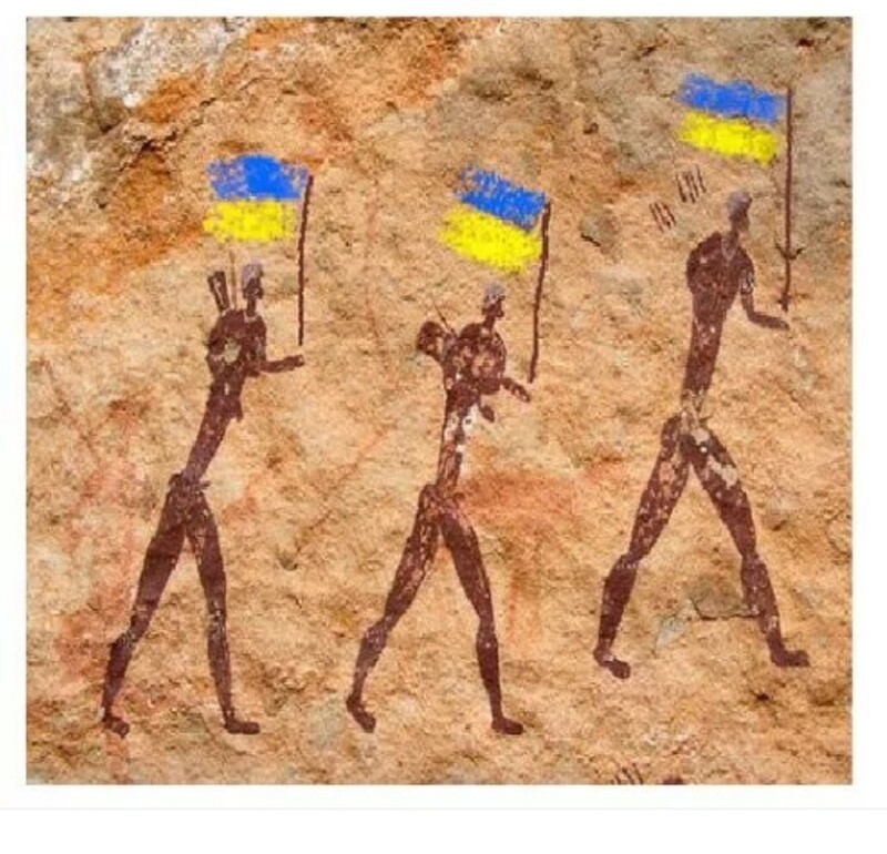 На соседней стене