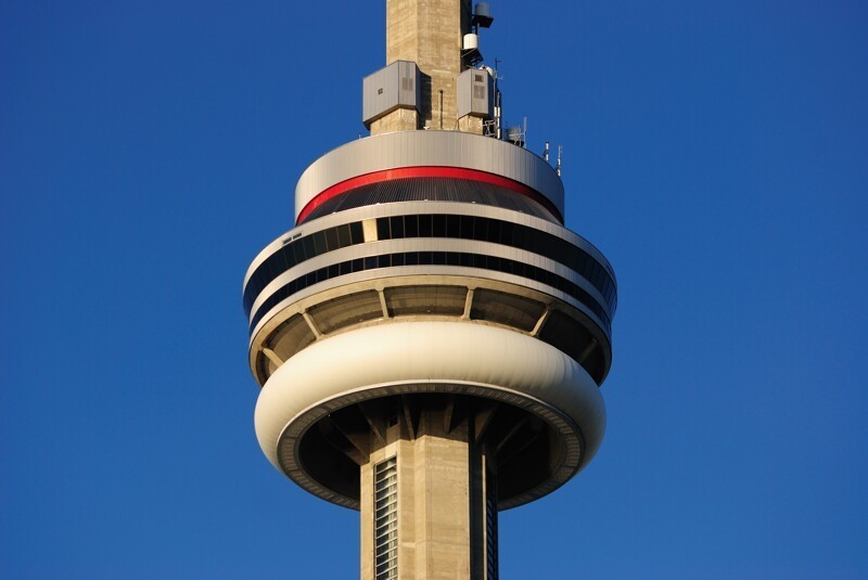 2. Телебашня CN Tower, Торонто, Канада