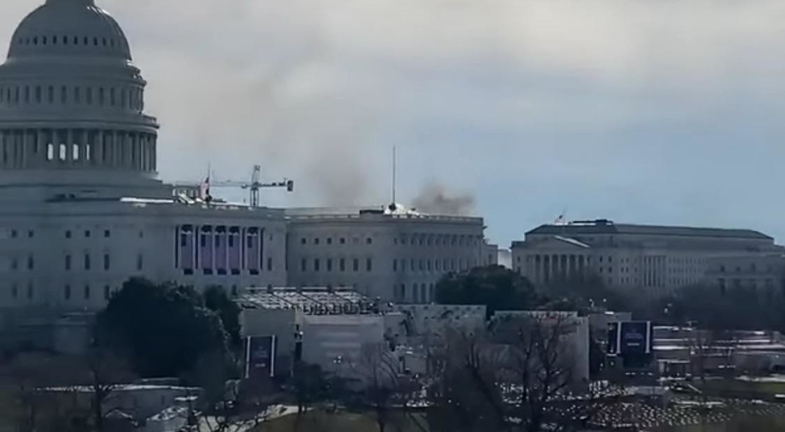 Озвучена причина эвакуации из Капитолия в Вашингтоне, округ Колумбия