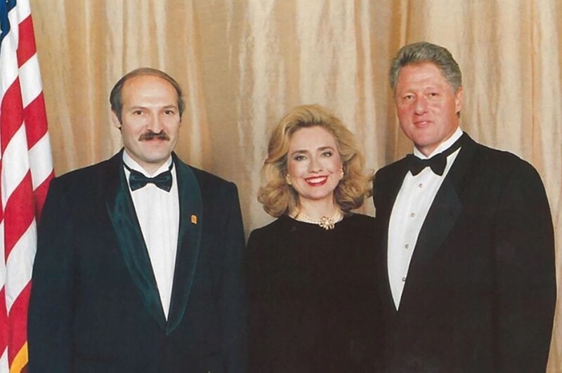 Лукашенко с четой Клинтонов на юбилейной (50–летие) сессии ООН, США, 1995 год