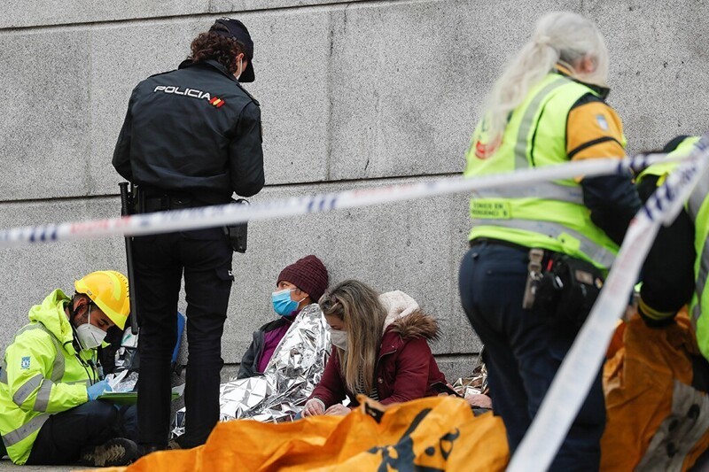 СМИ: при взрыве в центре Мадрида погибли четыре человека