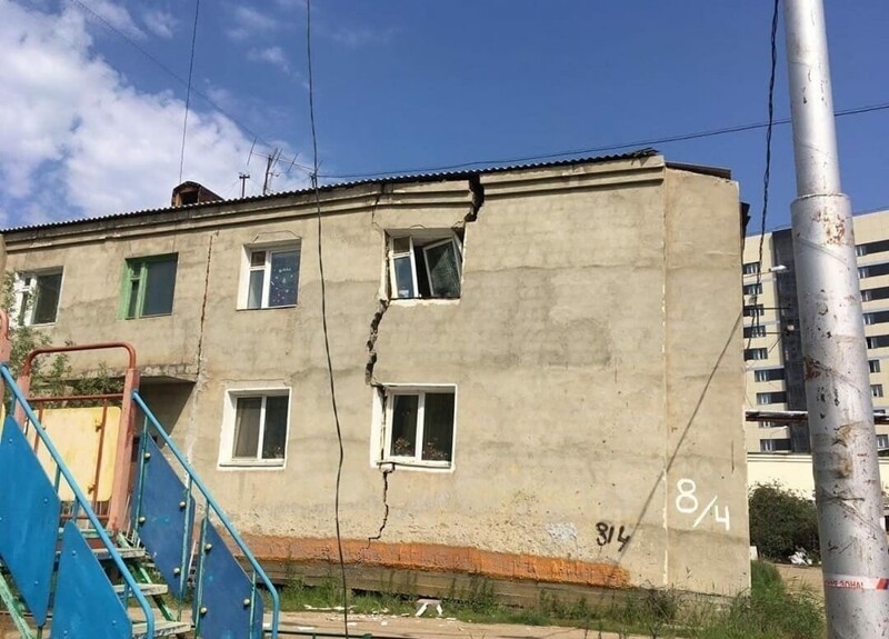 Вся суть страхования жилья на примере треснувшего дома в Якутии