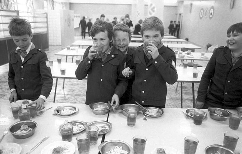 Обед в советской школе. 1984 год