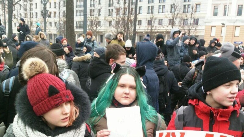 Не запрещайте детям идти на митинг Навального