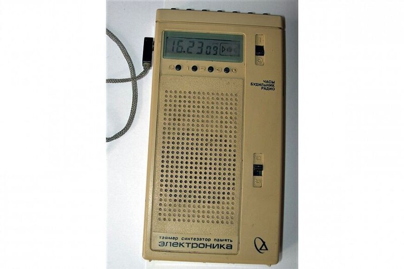 10 портативных радиоприемников СССР 1980-х