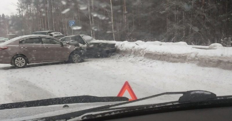Авария дня. Водитель Audi вылетел на встречную полосу в Томске