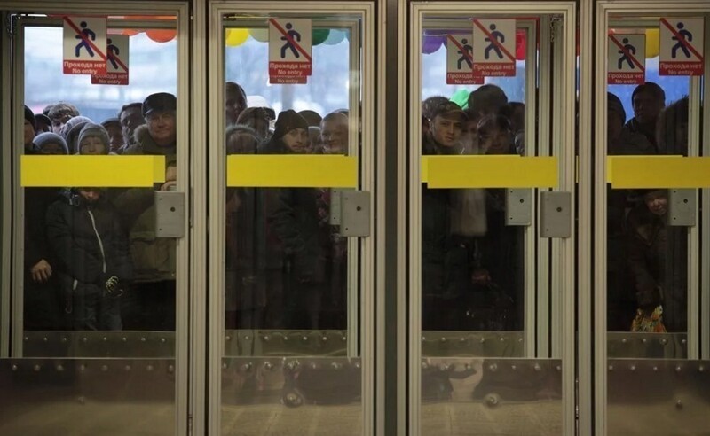 Остановите поезд, я сойду – петербургское метро не вывозит