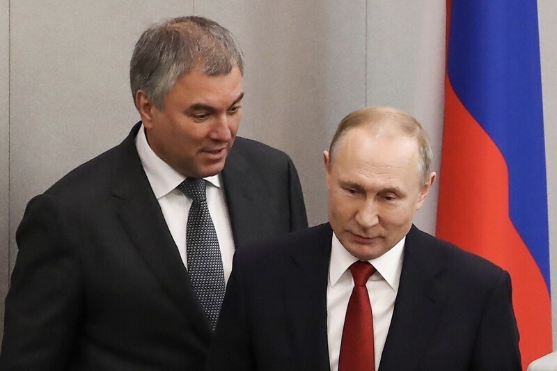 Может ли принц ездить на осле, а чиновник на трамвае?