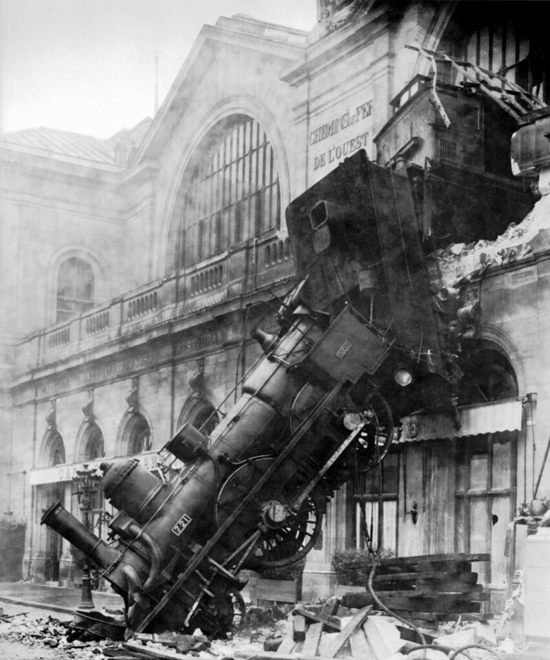 32. Крушение поезда на железнодорожной станции Монпарнас, 1895 г.