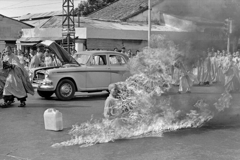 9. Самосожжение Тич Куанг Дука, 1963 год