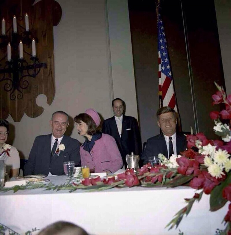 Джон Ф. Кеннеди завтракает последний раз в жизни. США. 1963 г.