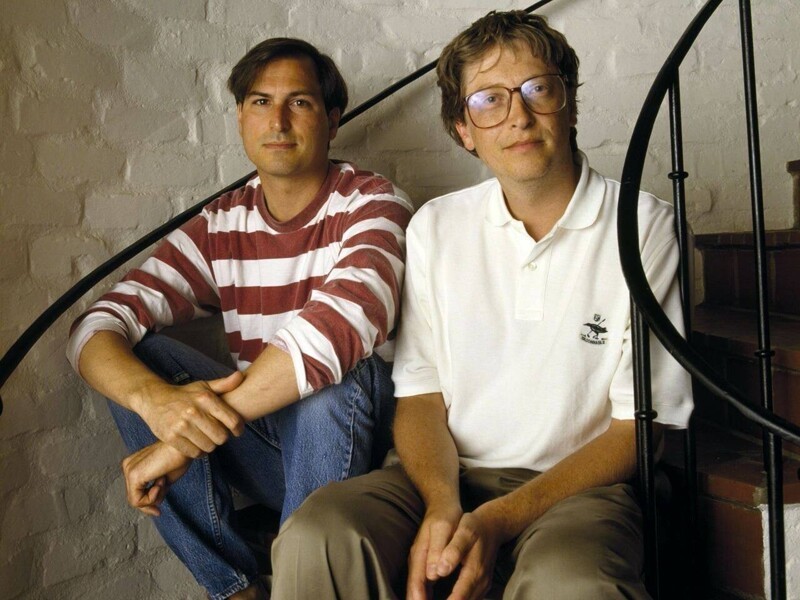 Молодые(но уже успешные) Стив Джобс и Билл Гейтс