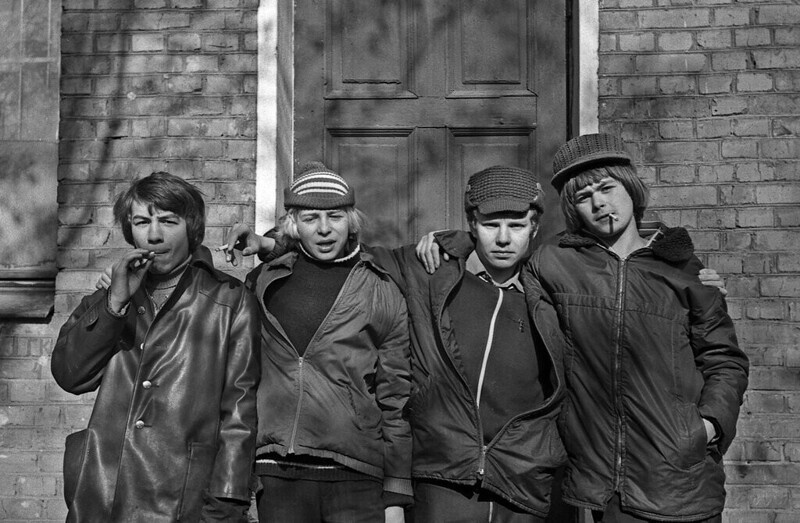 Студенты, шпана и солдаты: как выглядели последние два поколения молодежи СССР