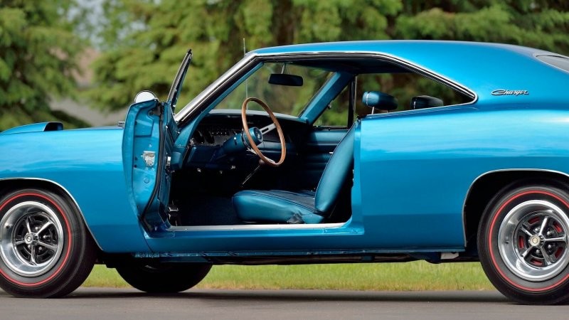 Dodge Charger Daytona 1969 — первый гоночный автомобиль NASCAR, преодолевший рубеж скорости в 200 миль/ч