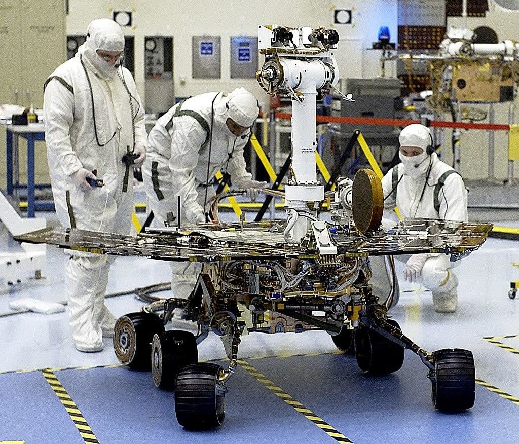 «Спирит» или «MER-A»  — первый марсоход космического агентства НАСА и