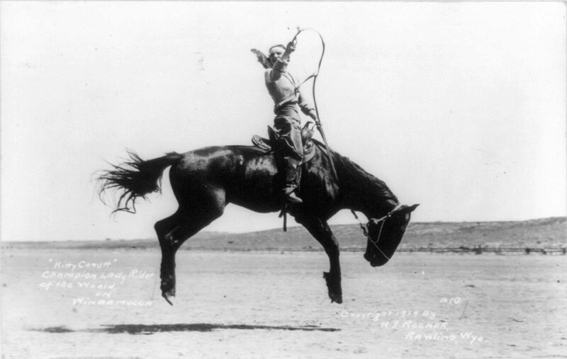 Китти Кэнутт, чемпионка мира по верховой езде на Уиннемакке, 1919 год