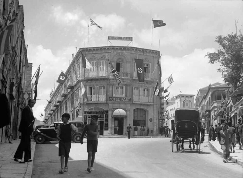Фашистские флаги в Иерусалиме, 1937 год