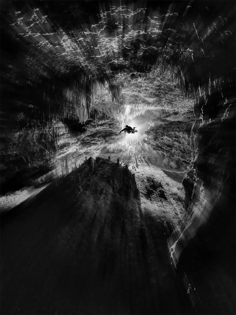 "Путешествие во времени", Мартин Броен, США. Снято в сеноте Чан Хол, Мексика