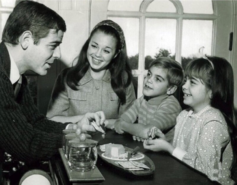 7-летний Джордж Клуни: вырастет и будет выглядеть в точности как его отец, 1968 год