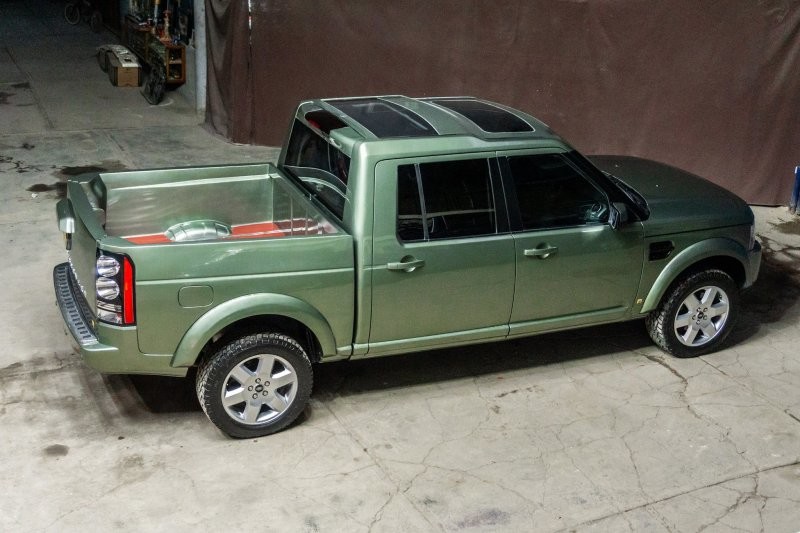 Пикап из Discovery выглядит так, как будто его сделали на заводе Land Rover