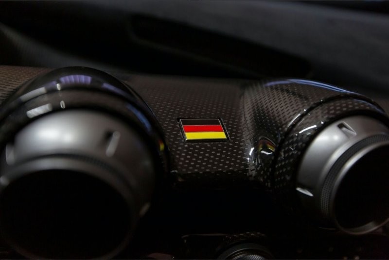 Чемпион мира «Формулы-1» Себастьян Феттель продает восемь автомобилей из своей коллекции