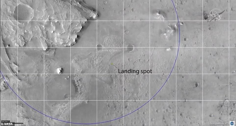 Марсоход «Персеверанс» прислал первые цветные фотографии Марса