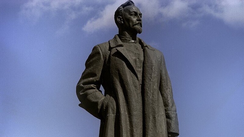 Никакого голосования: Историк Жуков о возвращении памятника Дзержинскому
