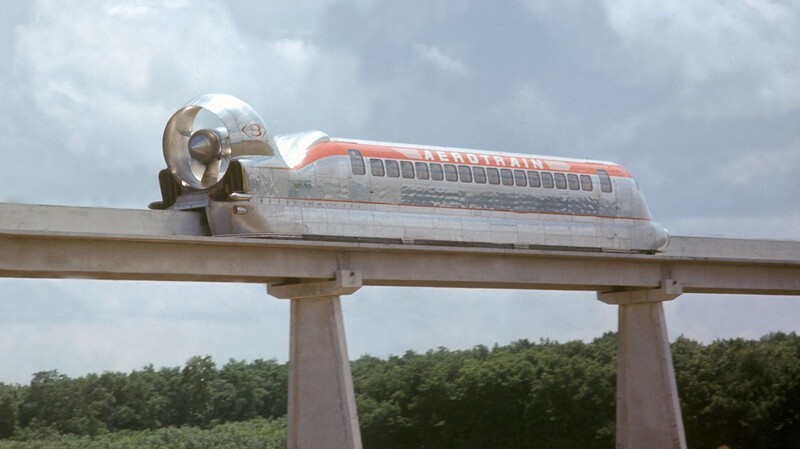 Почему поезд на воздушной подушке Aerotrain проиграл конкуренцию скоростному поезду TGV?
