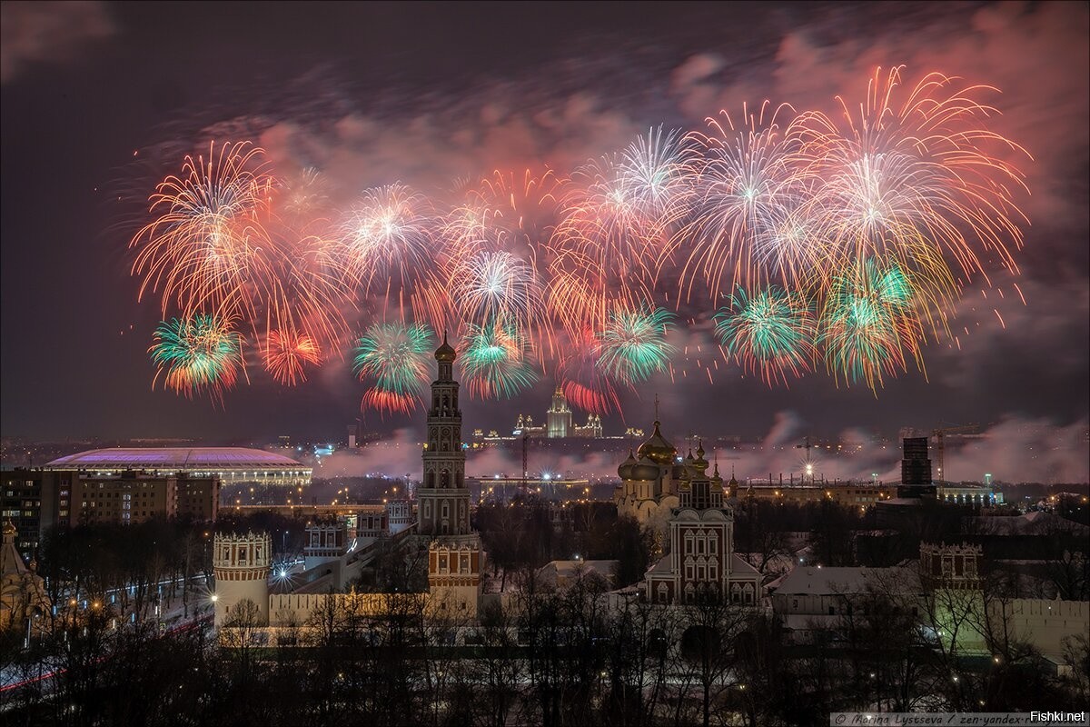 Салют в москве 23 февраля