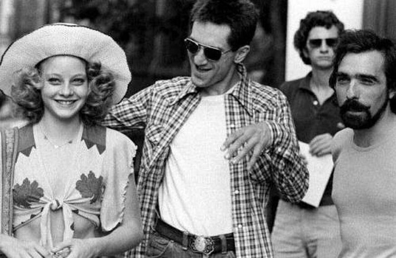 Джоди Фостер, Роберт Де Ниро и Мартин Скорсезе во время съемок фильма «Таксист» (1976)