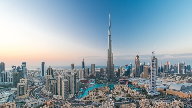 1. Бурдж-Халифа (828 м). Дубай, ОАЭ