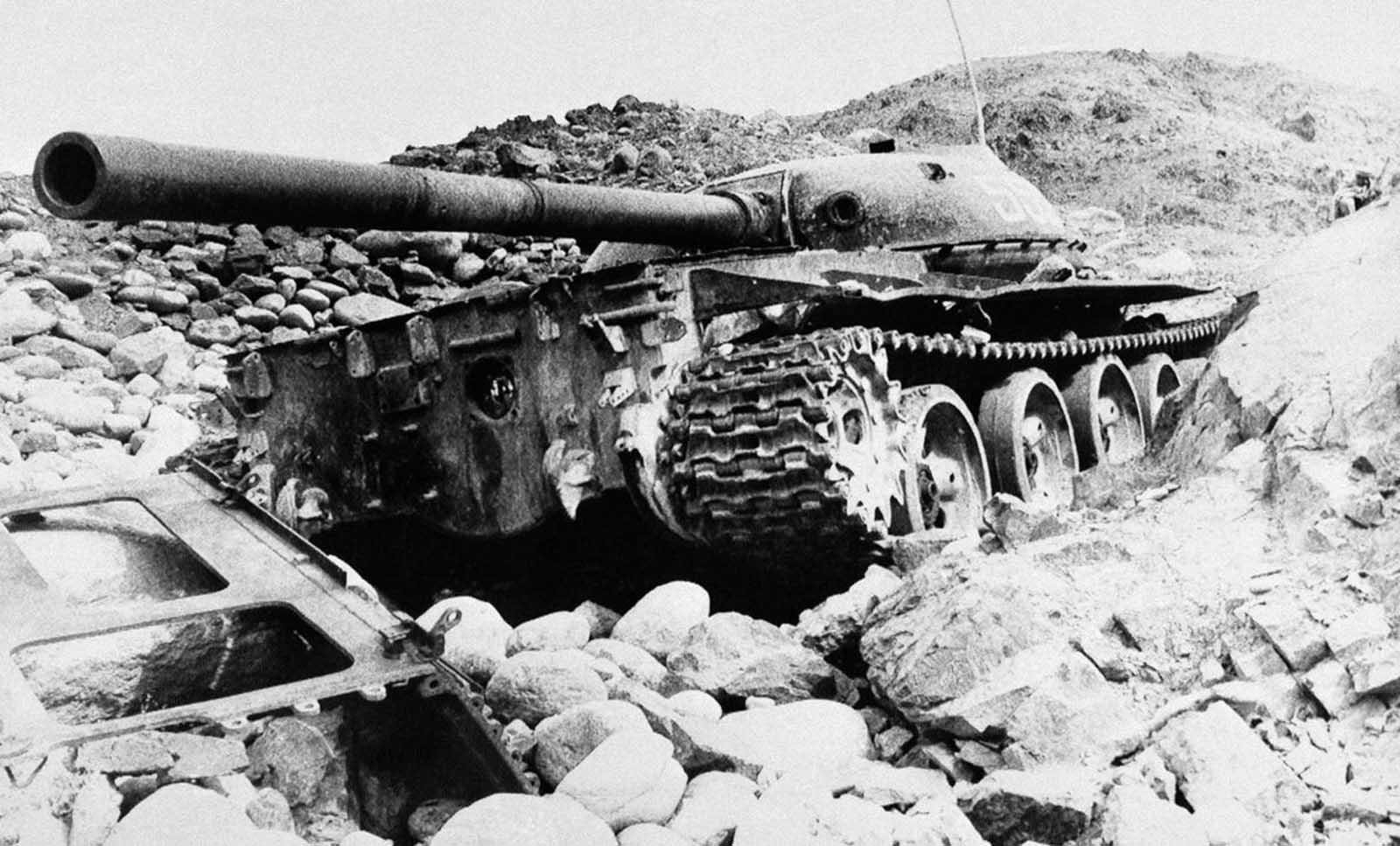 Сколько советских танков Т-55Т-62 было потеряно за 10 лет Афганской войны