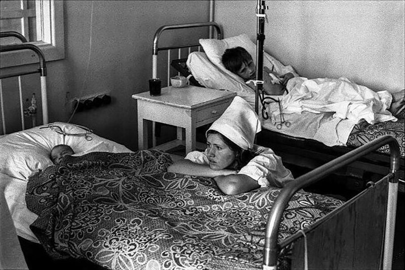 Медсестра-практикантка в детской реанимации, июль 1977 года, Кемеровская обл., г. Новокузнецк