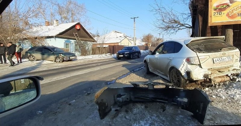 Авария дня. Столкновение двух Subaru в Иркутске
