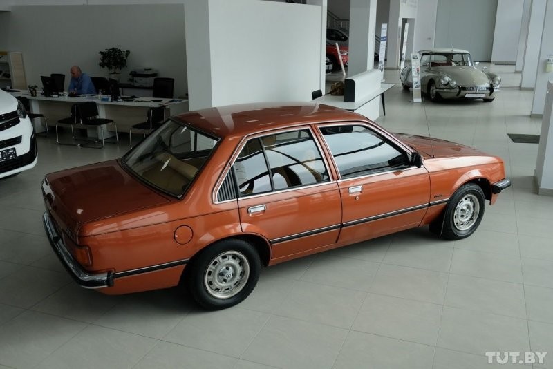 История 40-летнего Opel Rekord с небольшим пробегом из Белоруссии