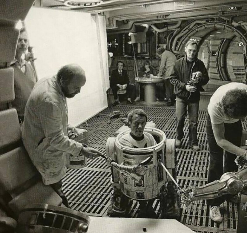 Кенни Бейкер на съёмках Звёздных Войн, США, 1977 год